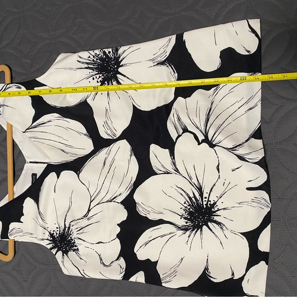 Talbots Black and Cream Floral Blouse - Picture 4 of 6